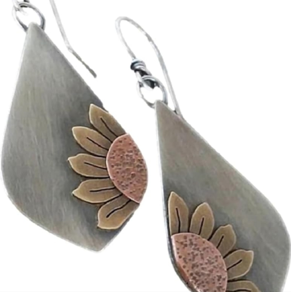Elegant Silver and Gold Floral Earrings - Picture 2 of 5